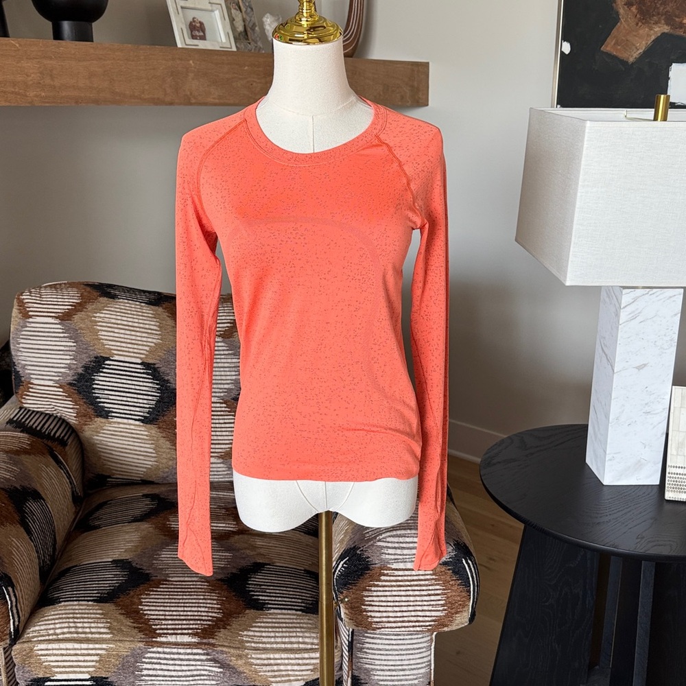 Lululemon Disorted Noise Swifty Tech
